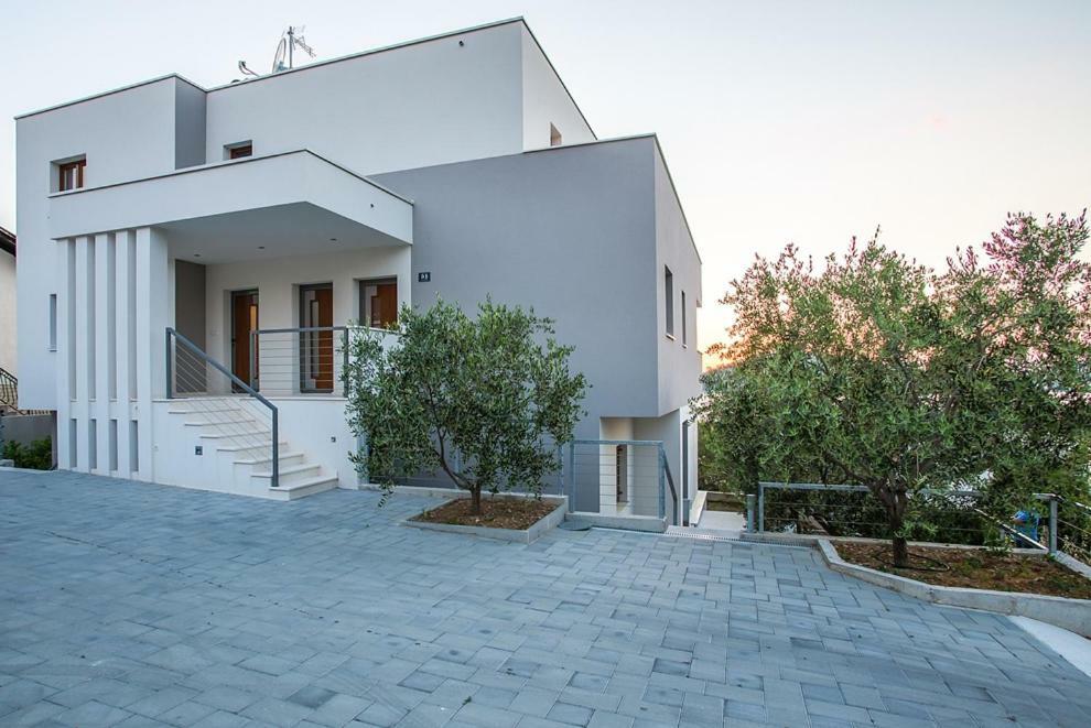 Apartments Jelena Ražanj エクステリア 写真