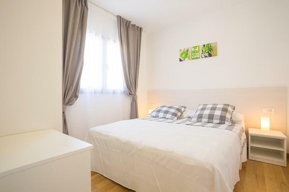 Apartments Jelena Ražanj エクステリア 写真