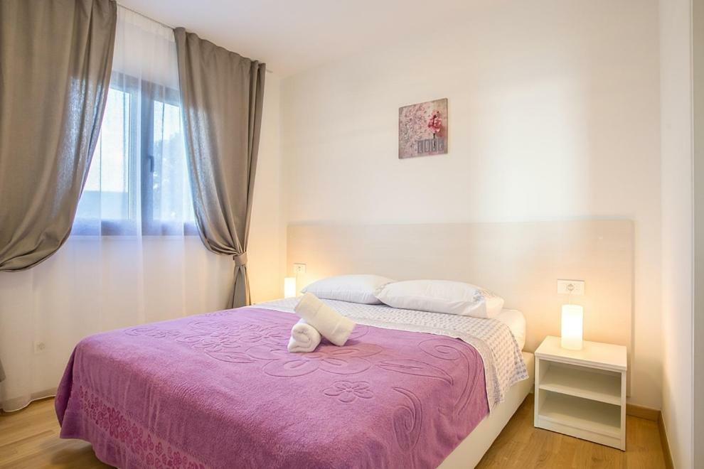 Apartments Jelena Ražanj エクステリア 写真