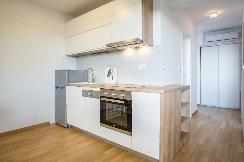 Apartments Jelena Ražanj エクステリア 写真