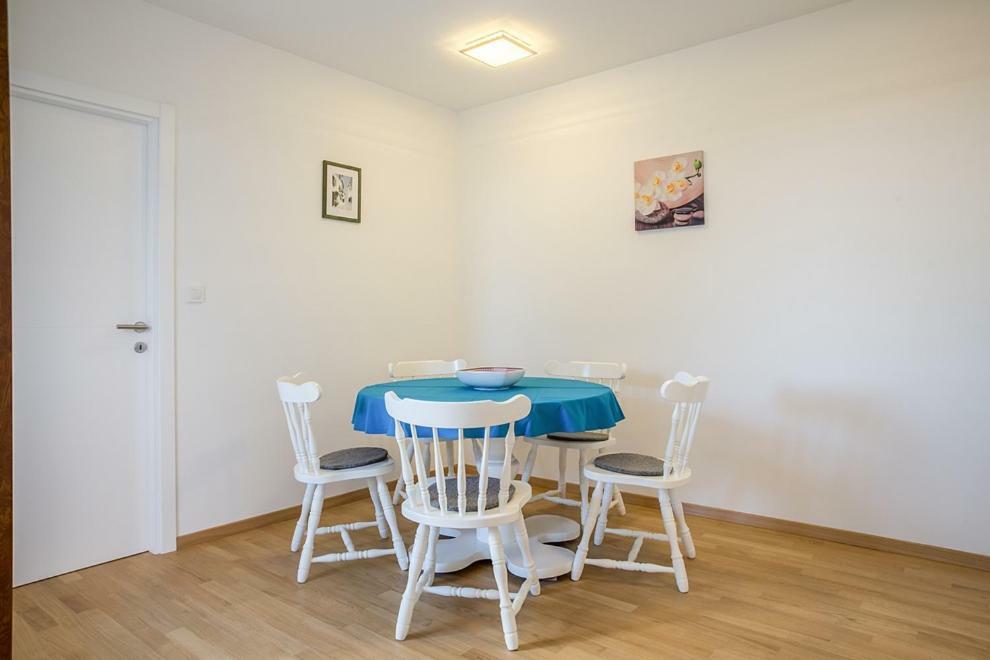 Apartments Jelena Ražanj エクステリア 写真